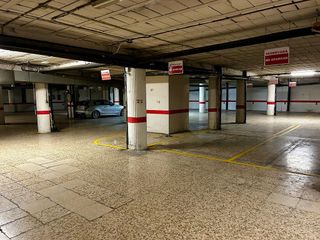 Garaje en alquiler en San Matías - Realejo en Granada