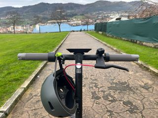 Patinete Eléctrico NAVEE V25-E + Casco