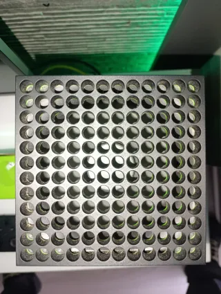 Xbox Series X con caja y 2 mandos