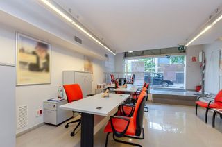 Local comercial en venta en Les Planes en Hospitalet de Llobregat, L´