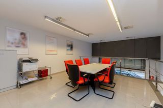 Local comercial en venta en Les Planes en Hospitalet de Llobregat, L´