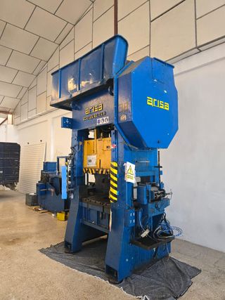 Prensa Excéntrica Arisa y Devanadora Lasa