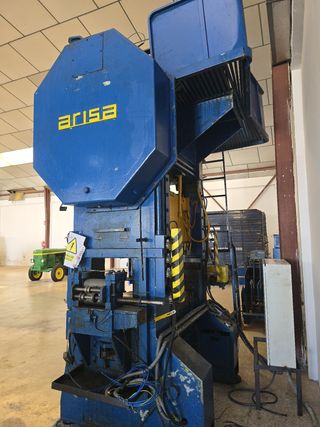 Prensa Excéntrica Arisa y Devanadora Lasa