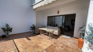 Casa adosada en venta en Benahavís