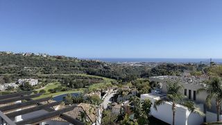 Casa adosada en venta en Benahavís