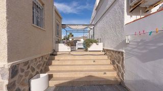 Casa en venta en La Siesta - El Salado - Torreta en Torrevieja