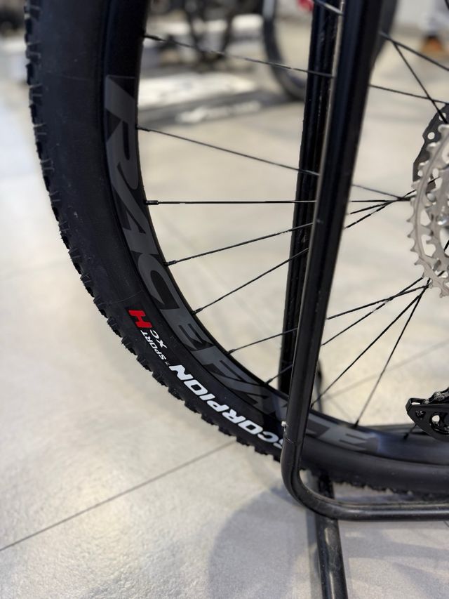 Bicicleta BMC agonist Full Suspension