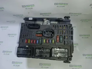 9657718580 CAJA RELES FUSIBLES PSA