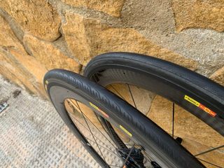 Ruedas Mavic Cosmic CXR 60 Carbono