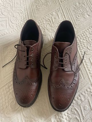 Zapatos de vestir hombre marrones Mango