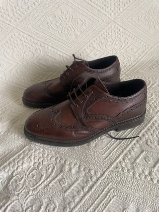Zapatos de vestir hombre marrones Mango
