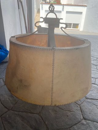 Lote 1 Lámpara y 2 Apliques Rústicos