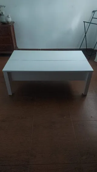 Mesa comedor baja blanca