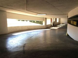 Garaje en venta en La Goleta - San Felipe Neri en Málaga