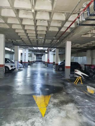 Garaje en venta en Ciutat Universitària en Elche