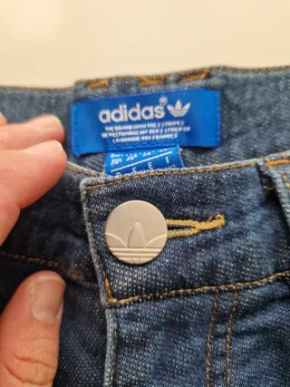 Pantalón Adidas efecto jeans