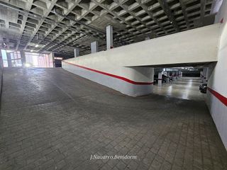 Garaje en venta en Pueblo Poniente en Benidorm