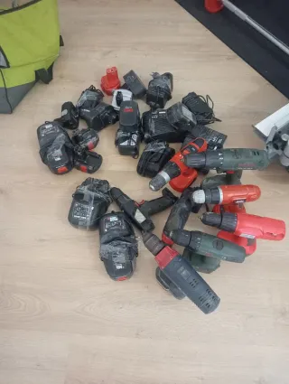 Taladro Inalámbrico y Baterías