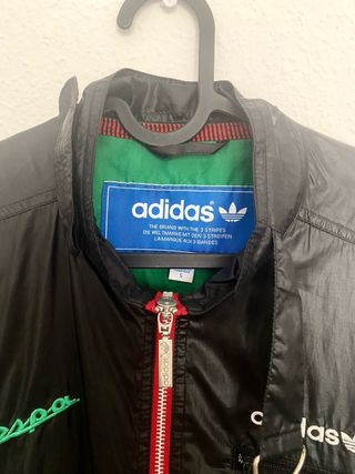 Chaqueta Vespa x Adidas Edición Limitada vintage