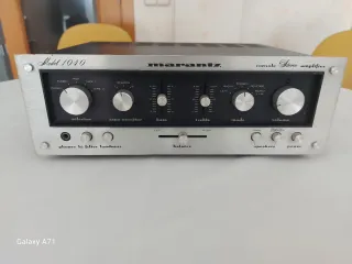 Amplificador Estéreo Marantz 1040