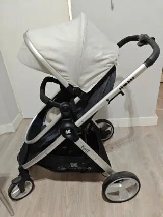 Carrito Kikkaboo 3 en 1. Capazo,portabebe y silla