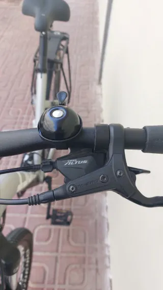 Bicicleta Ghost Square Cross 1.8 ( usada )