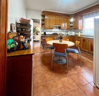 Chalet en venta en Jubalcoi en Elche