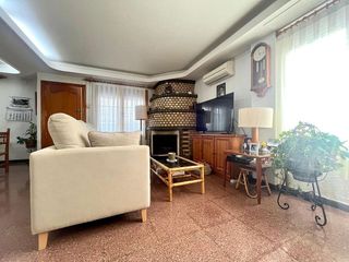 Chalet en venta en Jubalcoi en Elche