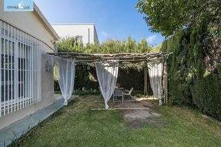 Chalet en venta en Residencial Triana - Barrio Alto en Gabias (Las)