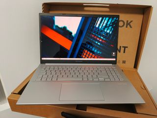 Portátil ASUS Vivobook m3500Q - AMD 5600H-RTX3050