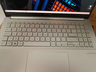 Portátil ASUS Vivobook m3500Q - AMD 5600H-RTX3050