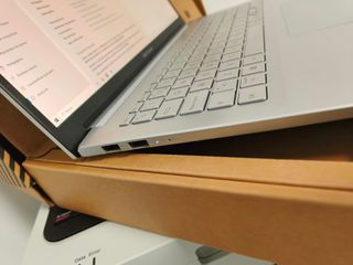 Portátil ASUS Vivobook m3500Q - AMD 5600H-RTX3050