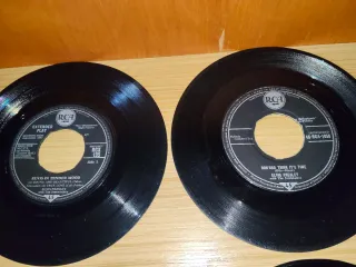 Lote 19 vinilos Elvis Presley,singles rock clásico