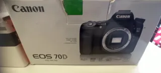 Canon EOS 70D + Sigma 17-70mm