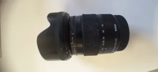 Canon EOS 70D + Sigma 17-70mm