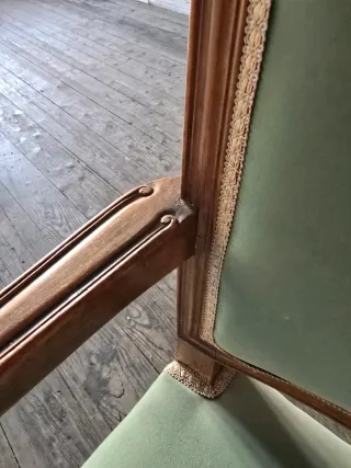 Seggiole in stile Luigi XVI in legno e tessuto