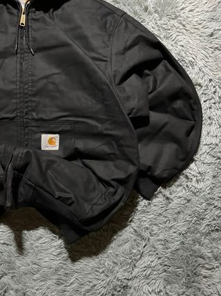 Chaqueta Carhartt Negra Capucha Vintage WIP 90’s