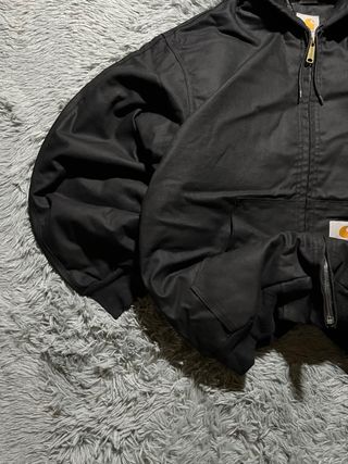 Chaqueta Carhartt Negra Capucha Vintage WIP 90’s