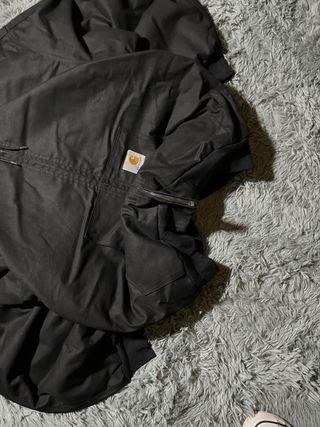 Chaqueta Carhartt Negra Capucha Vintage WIP 90’s