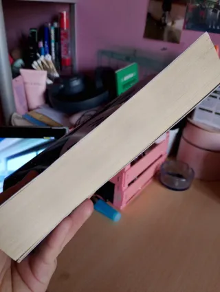 Nosotros en la luna: El libro más vendido del a...