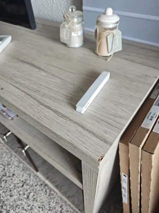 Mueble TV beige y marrón