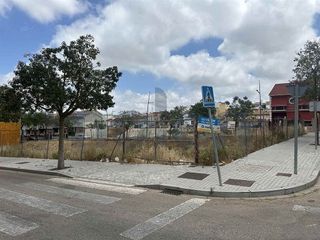 Terreno en venta en Lucena