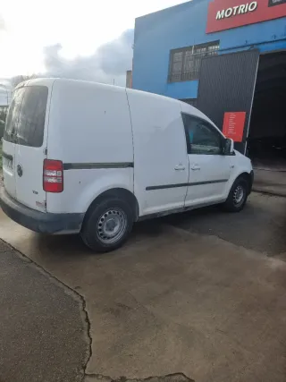 Volkswagen Caddy 2014