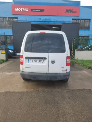 Volkswagen Caddy 2014