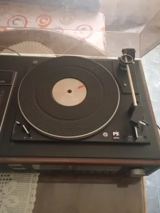 Vecchio sistema audio Philips