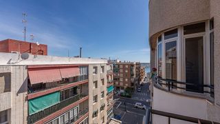 Piso en venta en  El Acequión - Los Naúfragos en Torrevieja