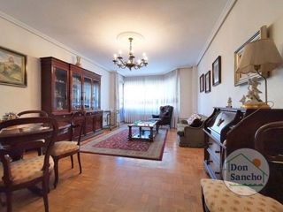 Piso en venta en Pº Zorrilla - Cuatro de Marzo en Valladolid