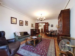 Piso en venta en Pº Zorrilla - Cuatro de Marzo en Valladolid