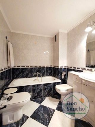 Piso en venta en Pº Zorrilla - Cuatro de Marzo en Valladolid