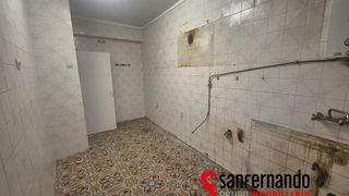 Piso en venta en Numancia - San Fernando en Santander